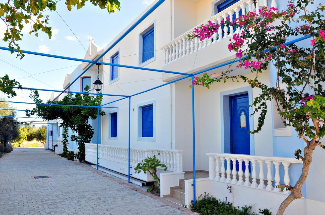 Rita Mare Seafront Villas Heated Pools ゲンナジー エクステリア 写真