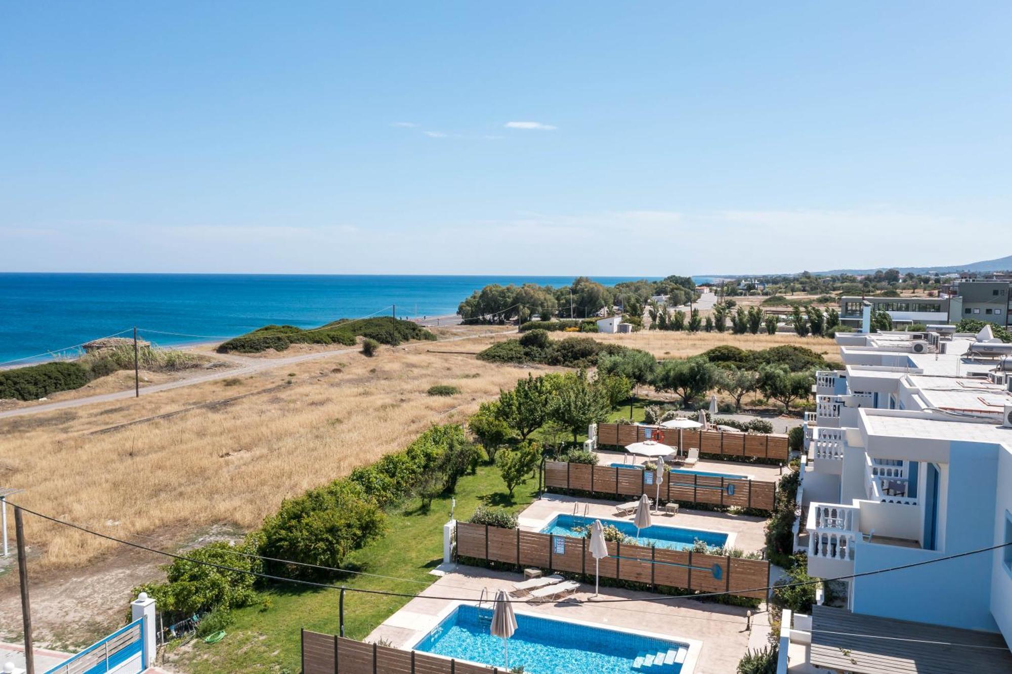 Rita Mare Seafront Villas Heated Pools ゲンナジー エクステリア 写真
