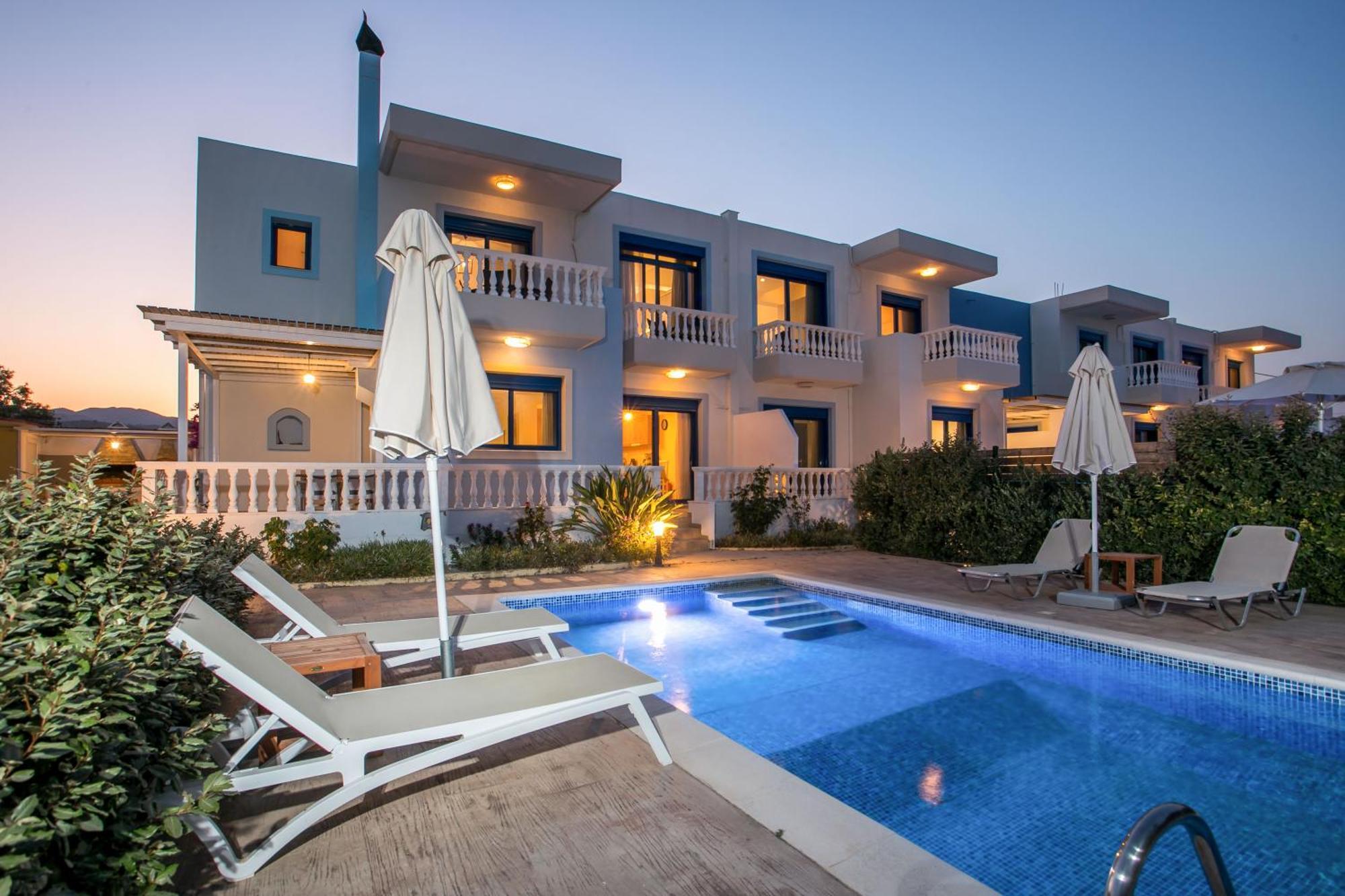 Rita Mare Seafront Villas Heated Pools ゲンナジー エクステリア 写真
